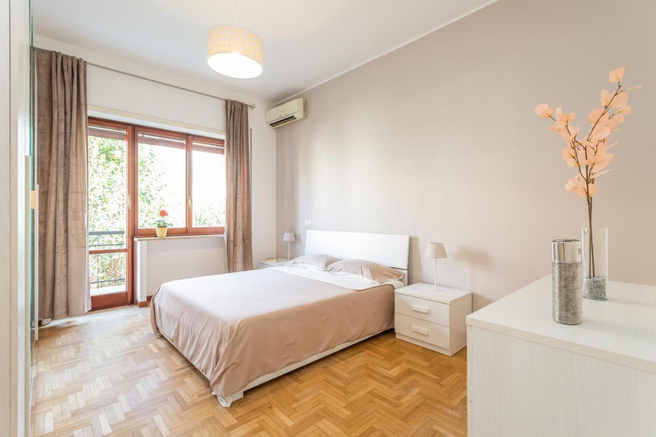 St Peter Cozy 2 Bdr Apartment With Garage Róma Kültér fotó